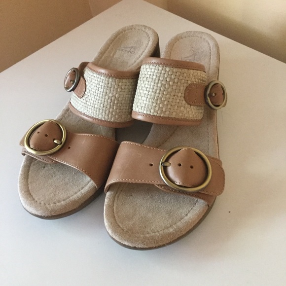 Dansko Sandals Slides - Picture 3 of 5
